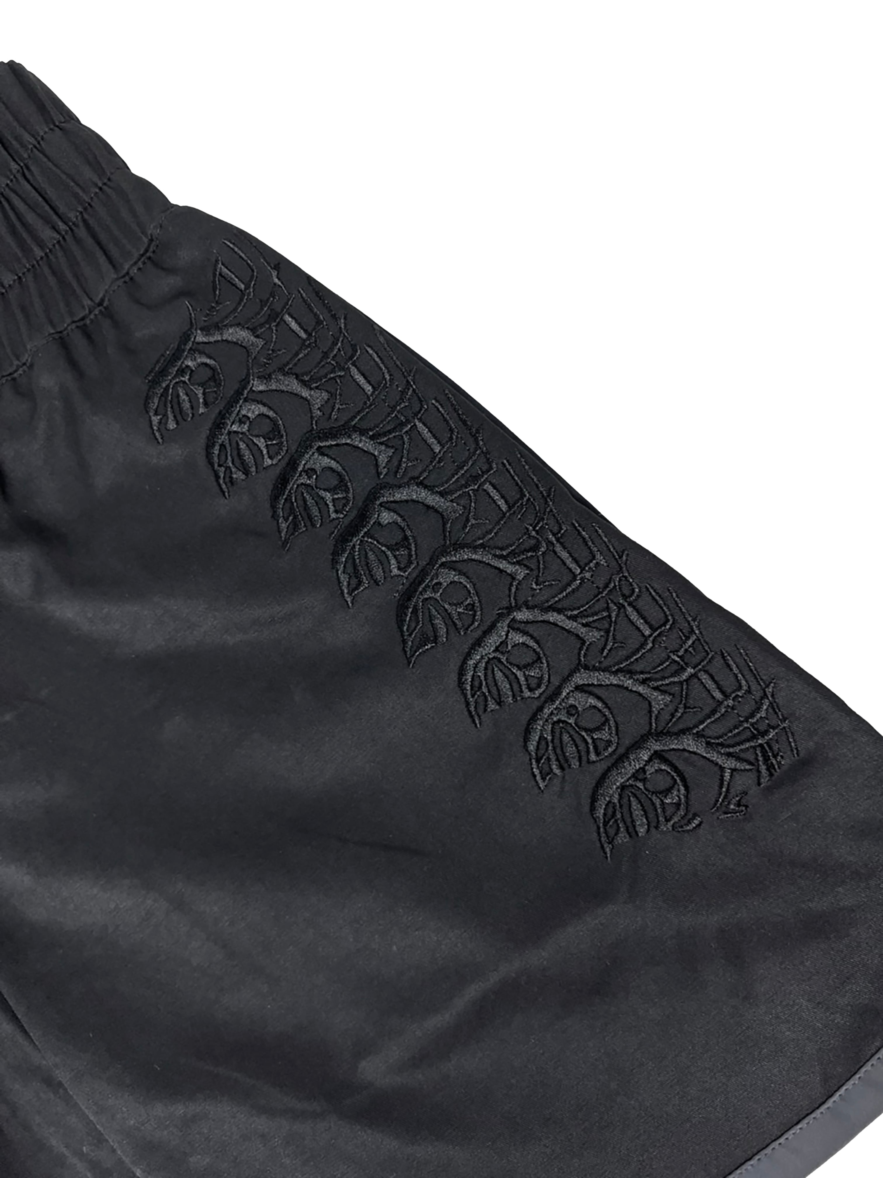 Corruption Arc ショートパンツ